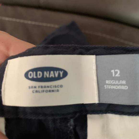 Old Navy Shorts - Picture 3 of 4